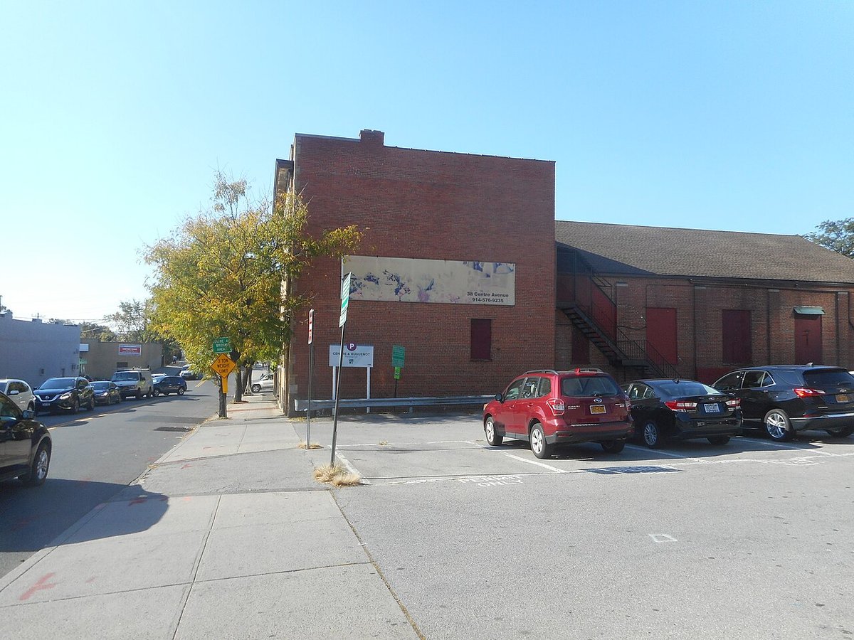 New Rochelle, NY - File:38 Centre Avenue (New Rochelle); NE Corner of Centre & Huguenot.jpg -  Wiki