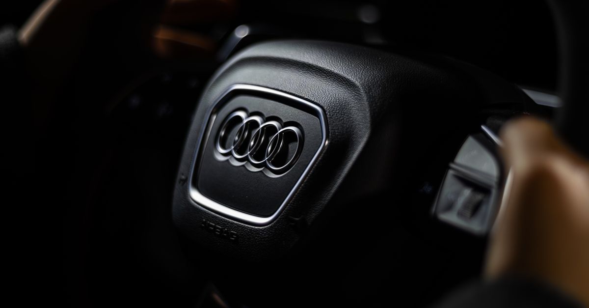 Audi car key fob — Flushing Locksmith