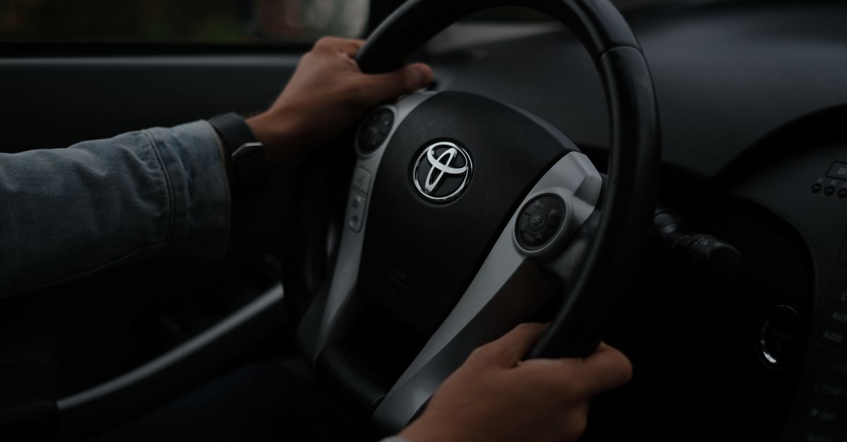 Toyota car key fob — Flushing Locksmith