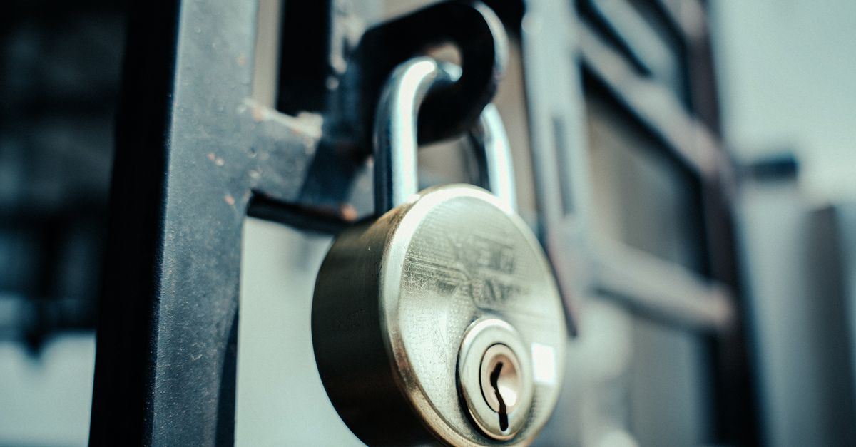 deadbolt installation — Flushing Locksmith